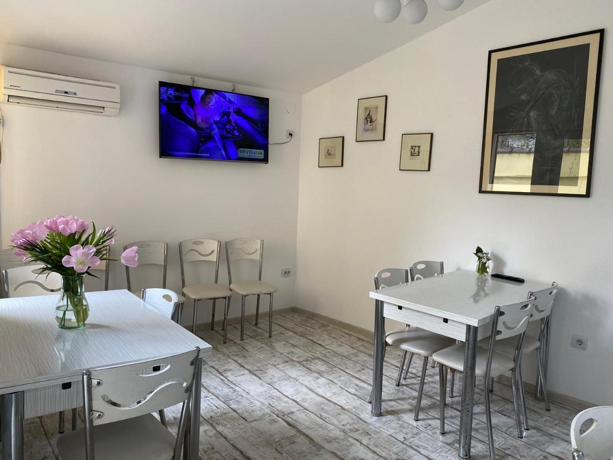 B&B Duo Caffe Букурещ Екстериор снимка