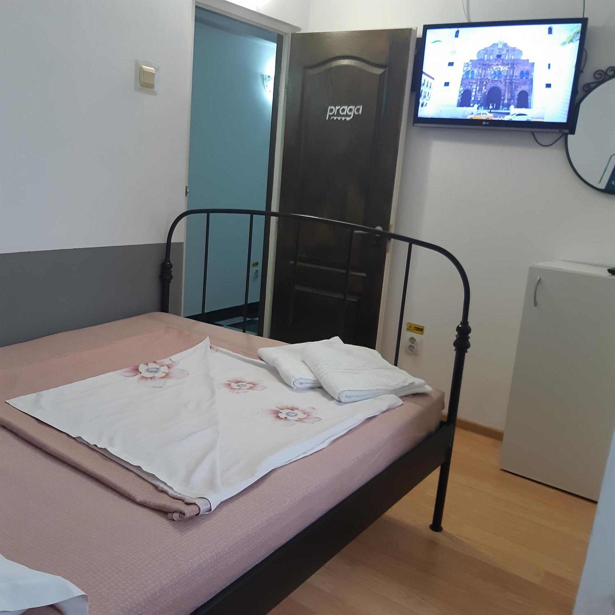 B&B Duo Caffe Букурещ Екстериор снимка